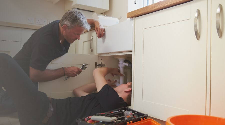 Professional burst pipe repair services in New Middletown, OH